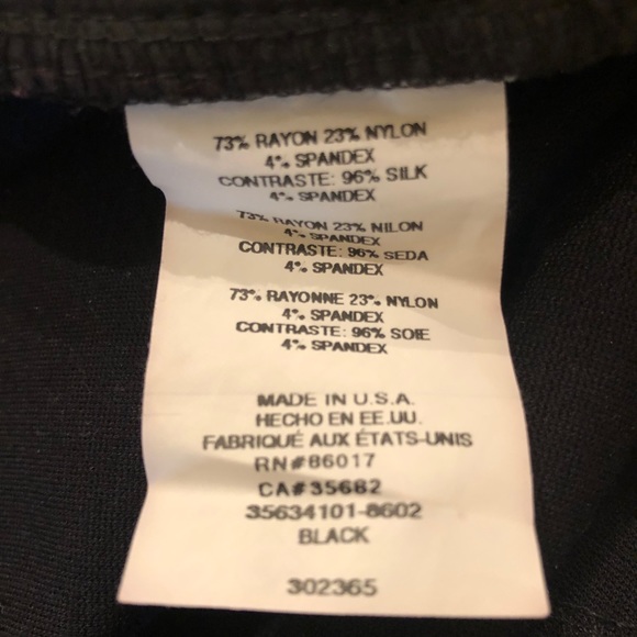 BEBE Black Crops Capris Pants sz 8 - Picture 6 of 7